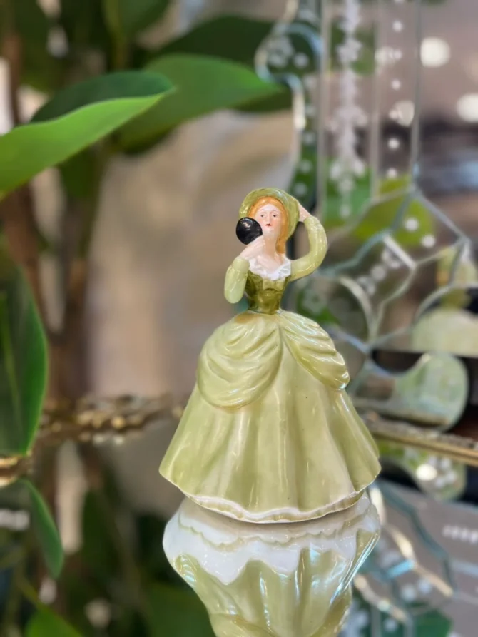 مجسمه های رویال آلبرت انگلیس انتیک خاص و تک کلکسیونی - Image 3