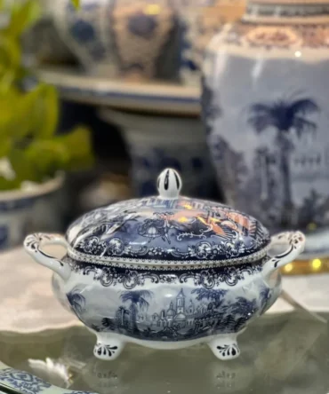 شکلات خوری بیضی کاخ